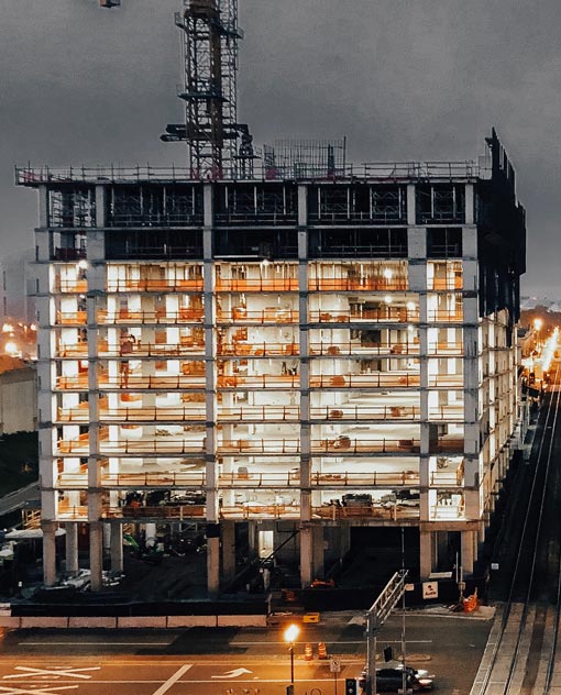 İş Merkezi ve Ticari Yapılar